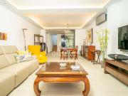 Casa pareada en venta en Marbella, Las Brisas. Chalet...