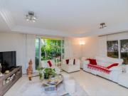 Casa pareada en venta en Mijas, Riviera del Sol. Villa...