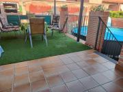 Casa pareada en venta en Olías del Rey. Casa pareada en...