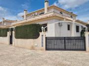 Casa pareada en venta en Orihuela, Los Almendros. Casas...
