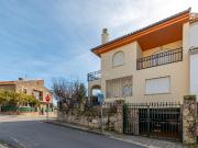 Casa pareada en venta en Plasencia, Los Pinos El Pilar....