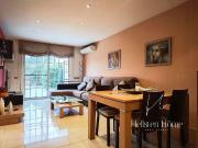 Casa pareada en venta en plaza María Curie, Santa Coloma...