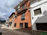 Casa pareada en venta en San Esteban del Valle. Casa en...