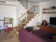 Casa pareada en venta en Tiana. Casa aparellada seminova...