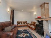 Casa pareada en venta en Tolox. Listo para mudarse....