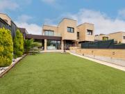 Casa pareada en venta en Torrelodones, Centro Comercial...