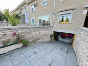 Casa pareada en venta en Torres de la Alameda. Casa en...
