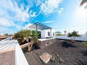 Casa pareada en venta en Yaiza, Playa Blanca. Vivir en...