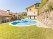 Casa pareada Venta Poio, Poio