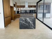 Casa Paris en Lomas del Campanario Norte