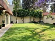 Casa parte baja de Las Águilas 1,045 m2