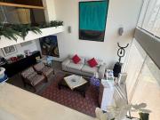 CASA PASEO DE LOS LAURELES 400 MTS