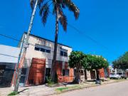 Casa PB 2 dormitorios y casa PA 2 dorm en La Tablada