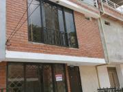 CASA PEATONAL EN VENTA EN VILLA DEL PRADO