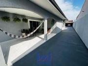 Casa perto do mar a venda com mobília