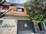 Casa PH en venta en Bernal Oeste