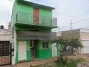 Casa PH en venta en Bernal Oeste