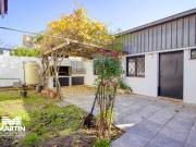 Casa PH en venta en Olivos 3 ambientes, con cochera,...