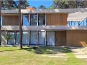 Casa Pinamar Temporada 25/26 Enero, Con Pileta, Barrio...