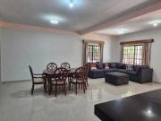 CASA CON TERRENO AMPLIO