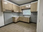 CASA PLANTA ALTA UN DORMITORIOS / PERON 5200