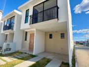 CASA por estrenar dentro de condominio EN RENTA ubicada...