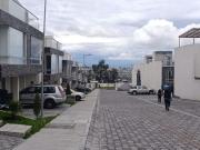 CASA POR ESTRENAR EN VENTA LLANO CHICO