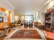 Casa próxima à Hípica Paulista