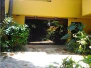 CASA PRADOS DEL ESTE 951.06 MTS VENTA CASA PRADOS DEL ESTE 951.06 MTS VENTA