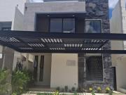 Casa premium de 4 Hab con Acabados de Mármol en...