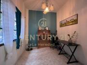 Casa primer piso para venta en La Candelaria, Barrio Boston