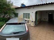 CASA PRINCIPAL C/ 3 QUARTOS + 2 CASAS NO FUNDO ENTRADAS...