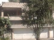 CASA PRINCIPALMENTE EN OBRA NEGRA SIN ACABADOS...