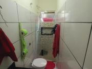 CASA PRÓXIMA À AVENIDA THOMAZ ALBERTO