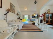 Casa próximo à praia 4 dormitórios — Enseada — Guarujá