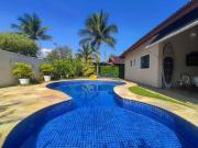 Casa próximo à praia com lazer — Enseada — Guarujá