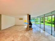 Casa próximo à praia com lazer — Enseada — Guarujá