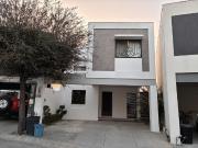 CASA PUERTA DE HIERRO CUMBRES MONTERREY RENTA