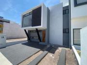 CASA PUERTO MADERO EN VENTA ZEN LIFE I
