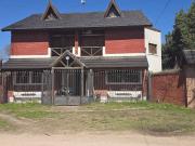 CASA QUINCHO Y PILETA EN BARRIO EL TREBOL