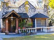 CASA QUINTA 4 AMBIENTES, QUINCHO Y PILETA