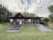 Casa Quinta con Caballerizas sobre lote de 5700m2 a la...