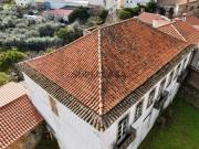 Casa Quinta de 3 Andares, Antigo Lagar e Terreno em...