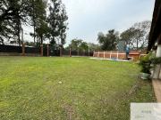 Casa quinta en alquiler de 1m2 ubicado en Villa Fabiana