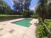 Casa Quinta en Venta, 4 Ambientes, en Barrio Semi...