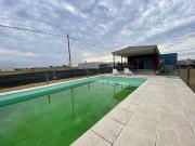 CASA QUINTA EN VENTA EN ARANA LAS LUCIERNAGAS CON DOS...