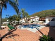 Casa Quinta en Venta en El Barrial, con increíbles...