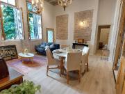 Casa reciclada de 3 dormitorios con patio a la venta....