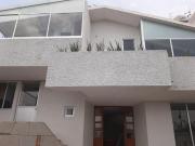 Casa Recién Remodelada, 3 recámaras, jardín muy amplio...