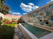 Casa recién REMODELADA y EQUIPADA a dos cuadras de la...